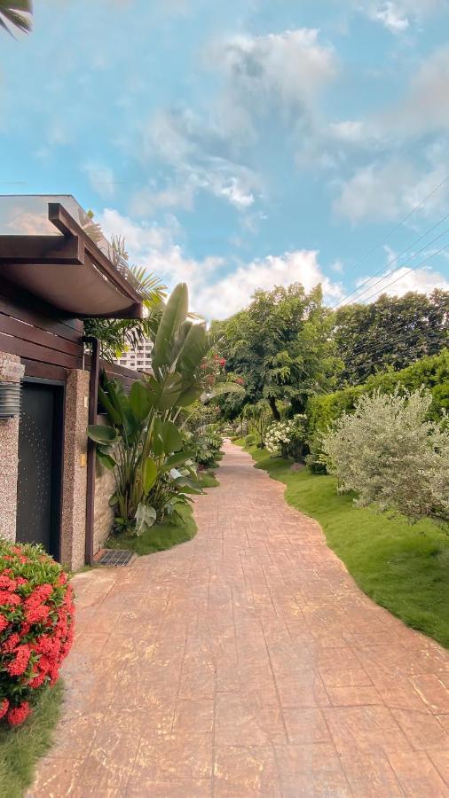 Bed and Breakfast Yage Hotspring House Jiaoxi Zewnętrze zdjęcie