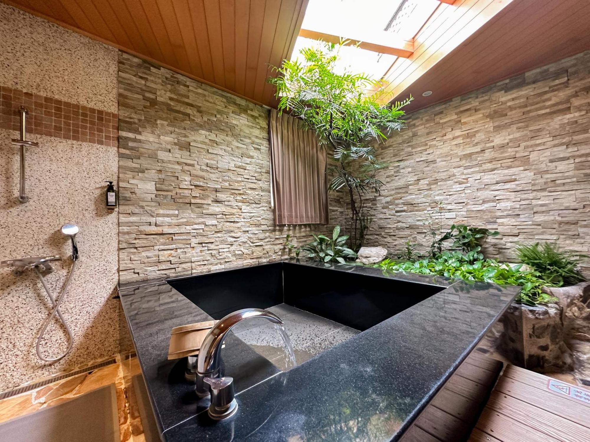 Bed and Breakfast Yage Hotspring House Jiaoxi Zewnętrze zdjęcie